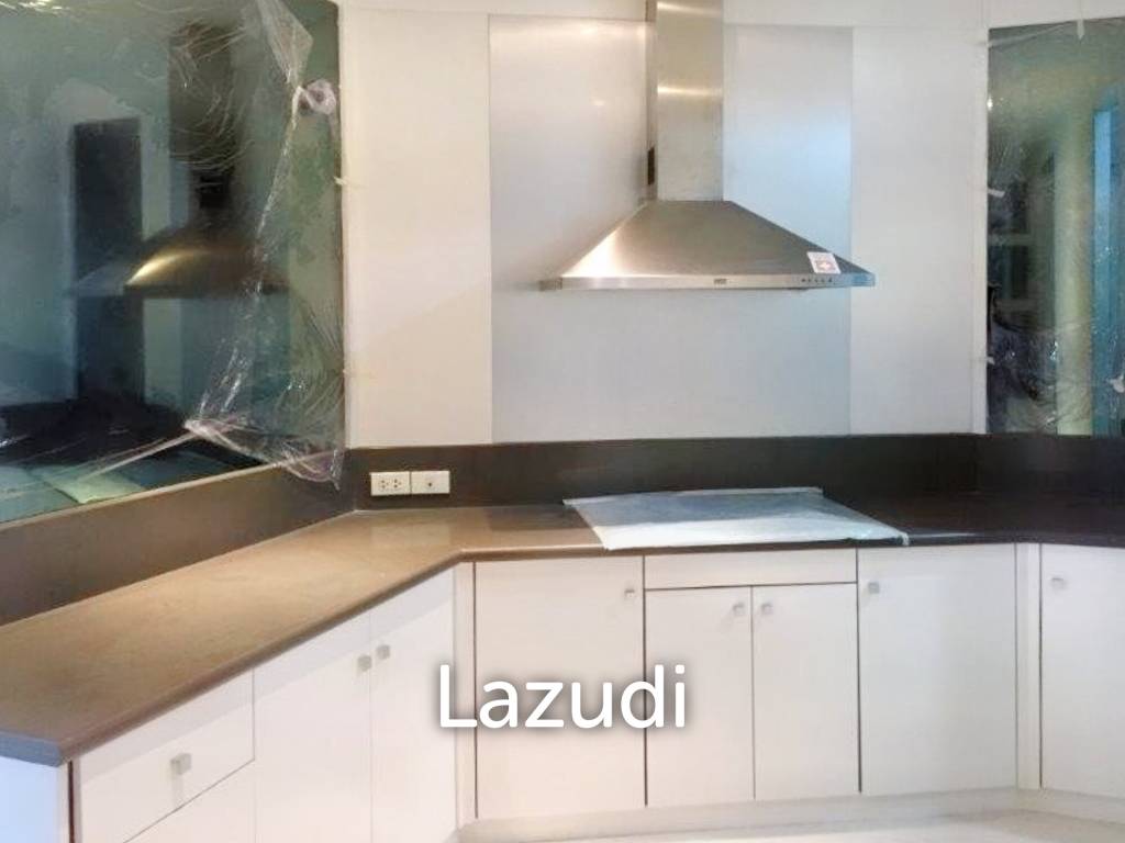 2 Bed 2 Bath 128 SQ.M at Royal River Place