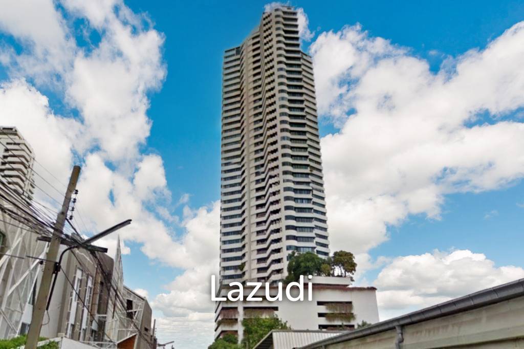 2 Bed 2 Bath 128 SQ.M at Royal River Place