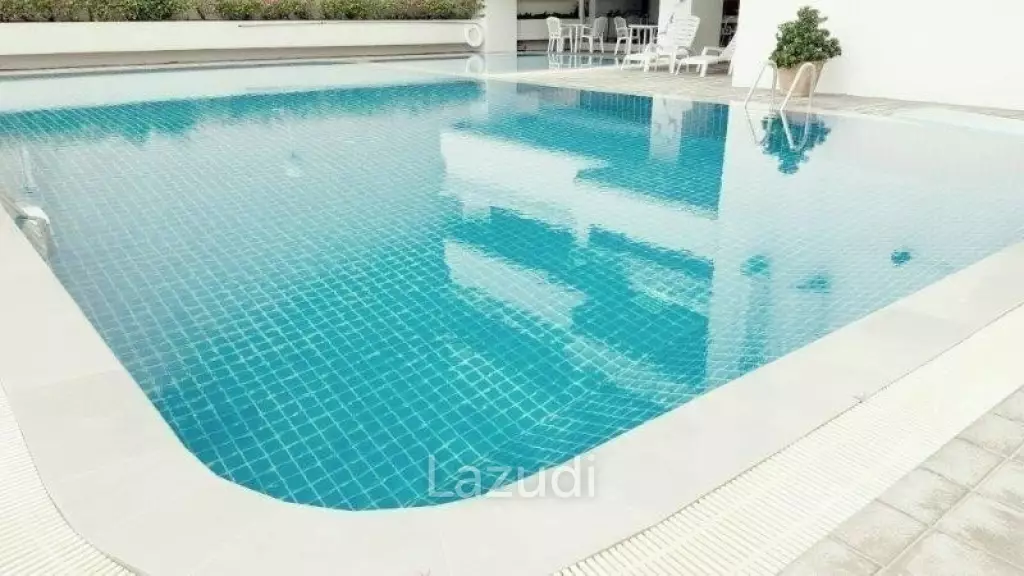 2 Bed 2 Bath190 SQ.M at Newton Tower