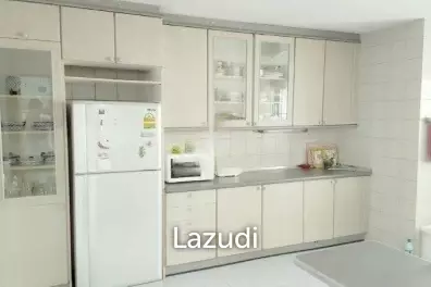 2 Bed 2 Bath190 SQ.M at Newton Tower
