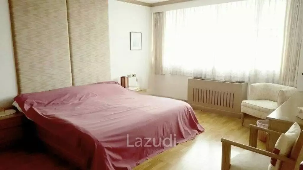2 Bed 2 Bath190 SQ.M at Newton Tower