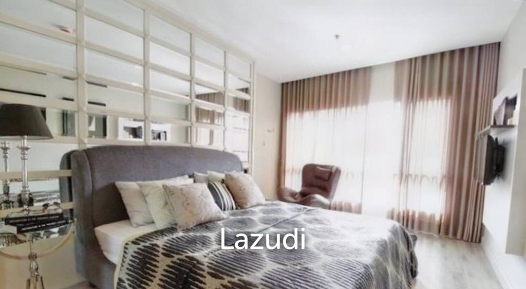 1 Bed 1 Bath35 SQ.M Centric Sathorn Saint Louis
