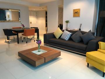 Athenee Residence / Condo For Rent and Sale / 4 Bedroom / 222 SQM / BTS Phloen Chit / Bangkok