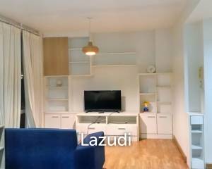 1 Bed 1 Bath 40 SQ.M at The Iris Condo