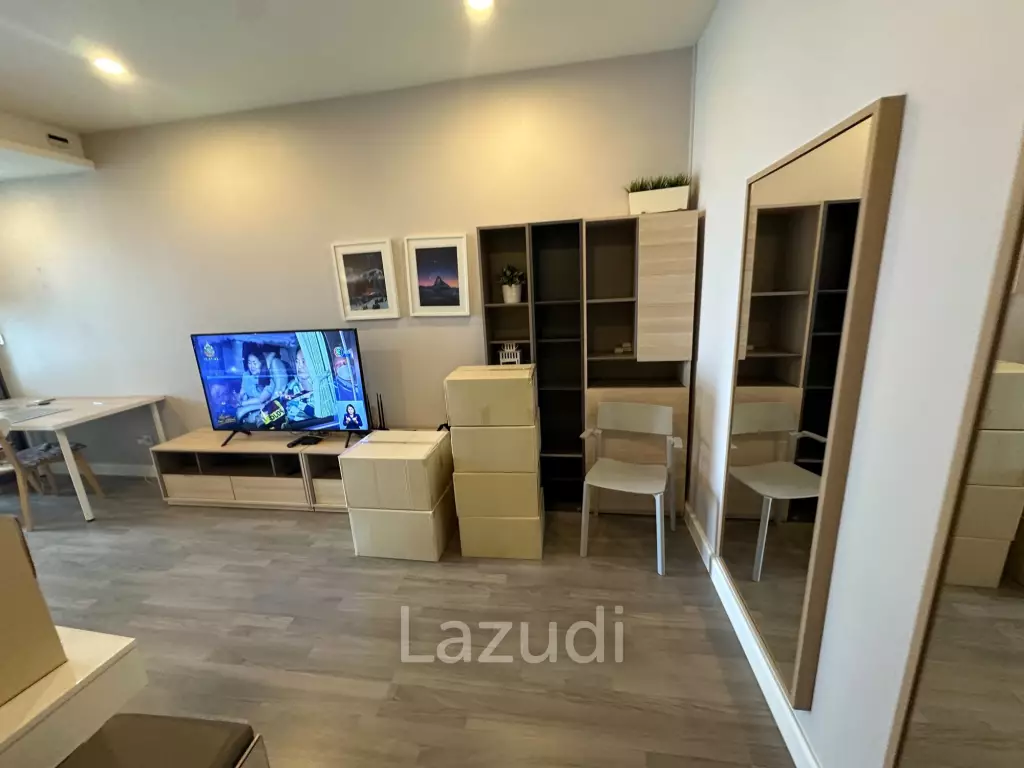 1 Bed 1 Bath 50 SQ.M The Room Sathorn