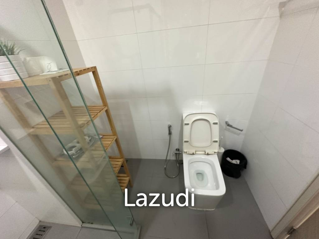1 Bed 1 Bath 50 SQ.M The Room Sathorn