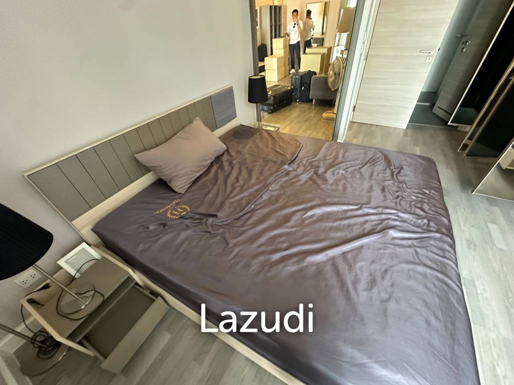 1 Bed 1 Bath 50 SQ.M The Room Sathorn