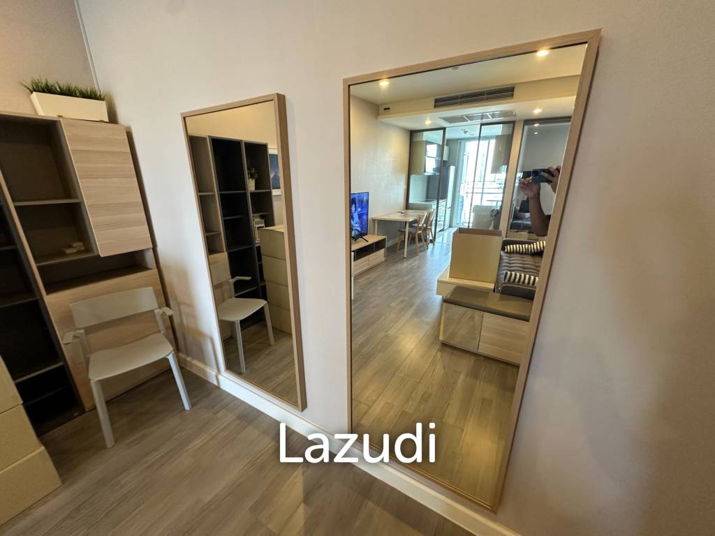 1 Bed 1 Bath 50 SQ.M The Room Sathorn