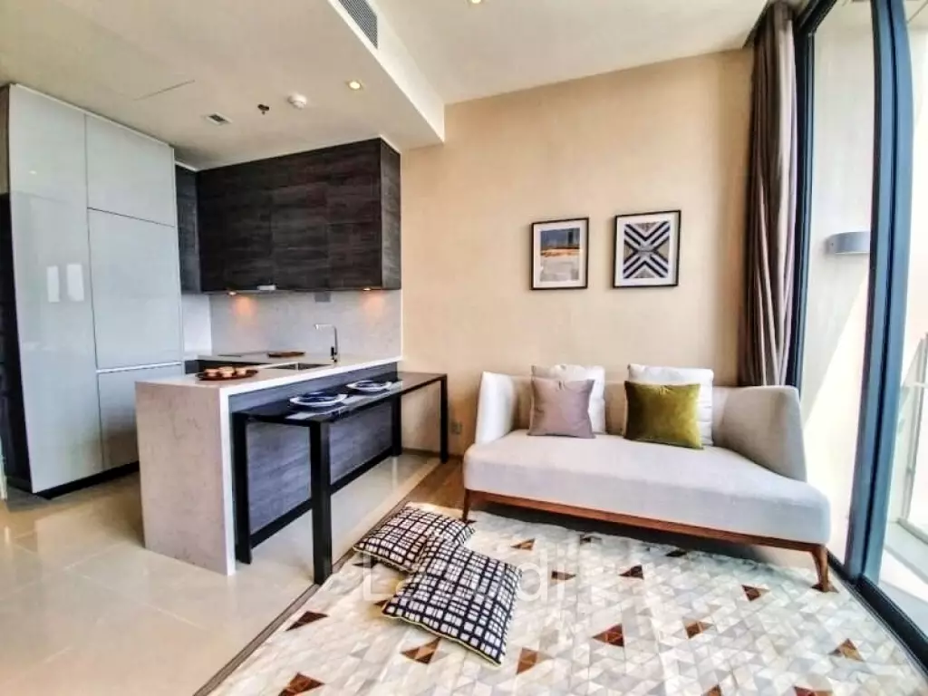 1 Bedroom 1 Bathroom 44 SQ.M The ESSE Asoke