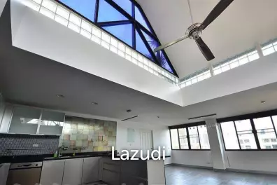 3 Bed 4 Bath 273 SQ.M Prime Mansion Promsri