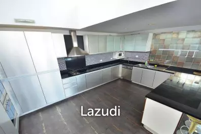 3 Bed 4 Bath 273 SQ.M Prime Mansion Promsri
