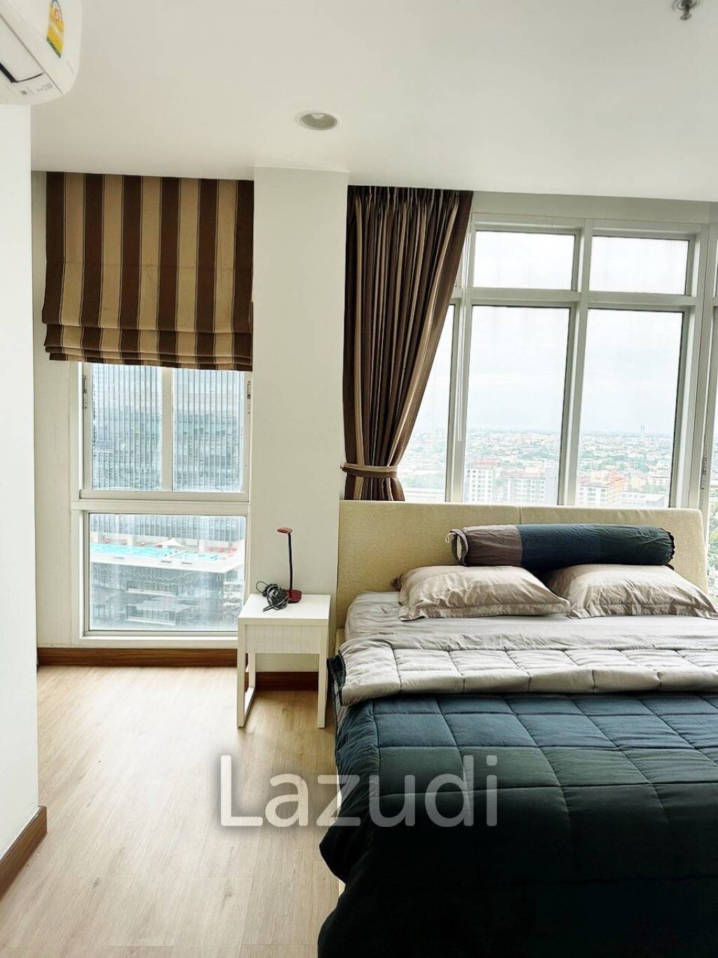 2 Bed 2 Bath 71 SQ.M Centric Scene Sukhumvit 64