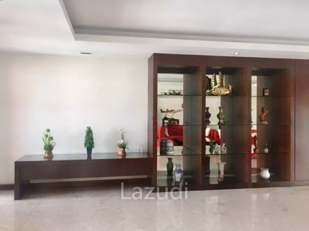 3 Bed 4 Bath 340 SQ.M Supreme Residence