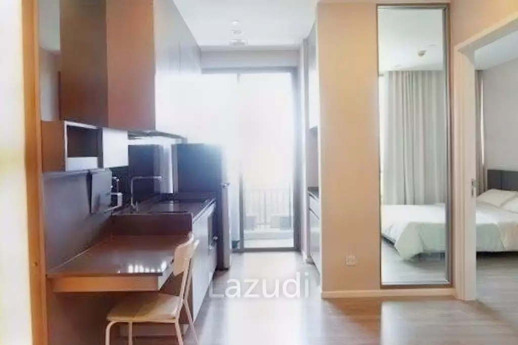 1 Bed 1 Bath 35 SQ. M The Room Sukhumvit 69