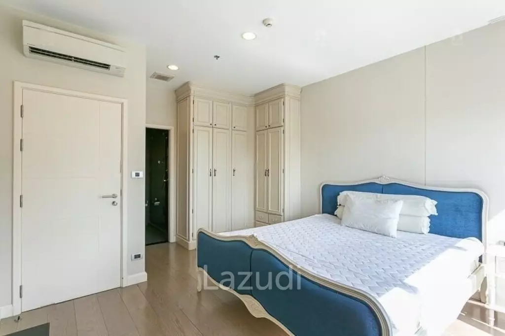 1 Bed 1 Bath 52 SQ.M at The Crest Sukhumvit 34