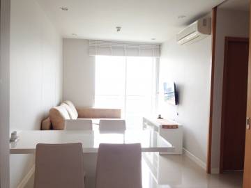 Circle Condominium / Condo For Rent and Sale / 1 Bedroom / 39 SQM / MRT Phetchaburi / Bangkok