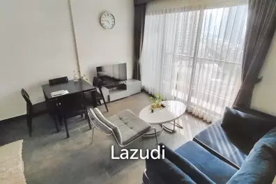 1 Bed 1 Bath 45 SQ.M. The Lofts Ekkamai