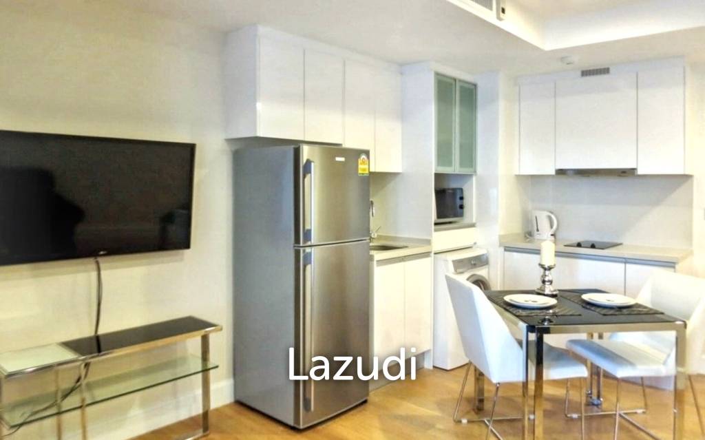 1 Bed 1 Bath 43 SQ.M Collezio Sathorn-Pipat