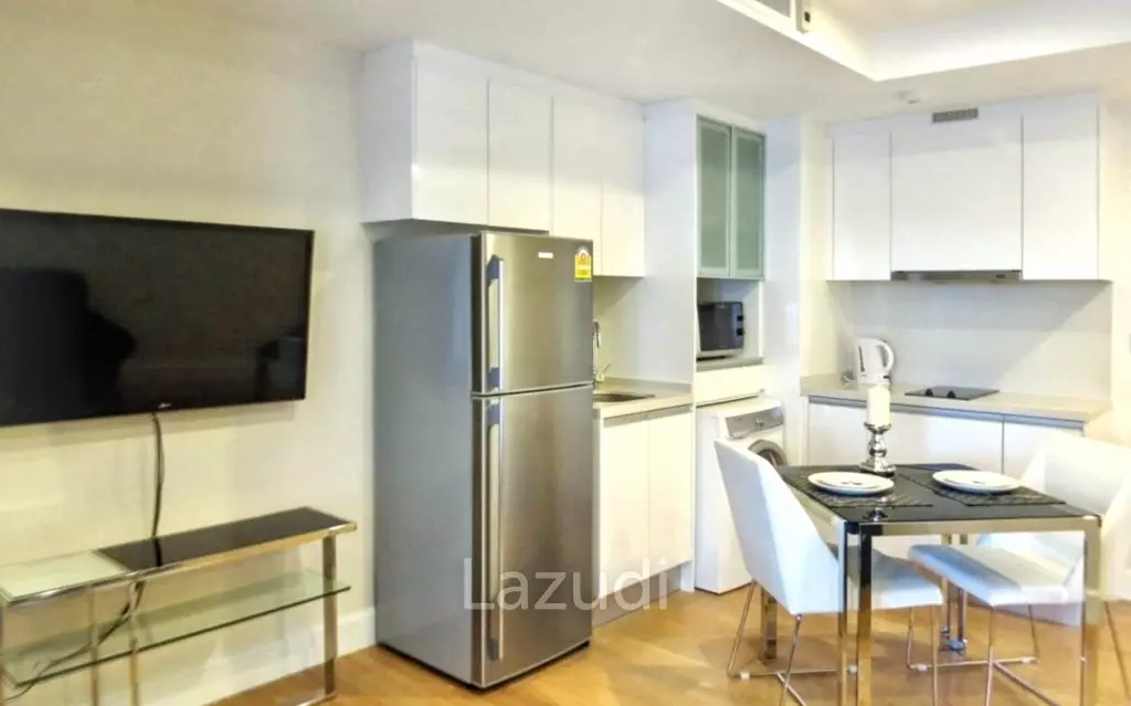 1 Bed 1 Bath 43 SQ.M Collezio Sathorn-Pipat