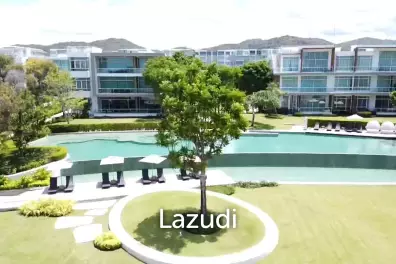 Beachfront 4 bedroom luxury condo