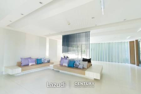 Beachfront 4 bedroom luxury condo