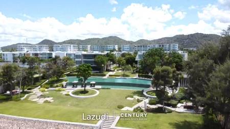 Beachfront 4 bedroom luxury condo