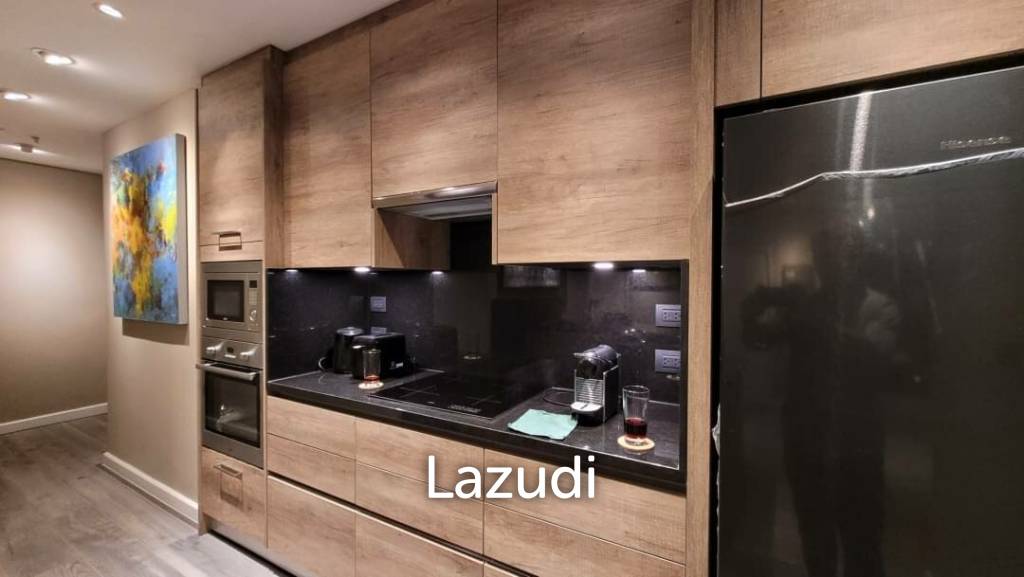 3 beds 252SQ.M Beachfront condo for sale