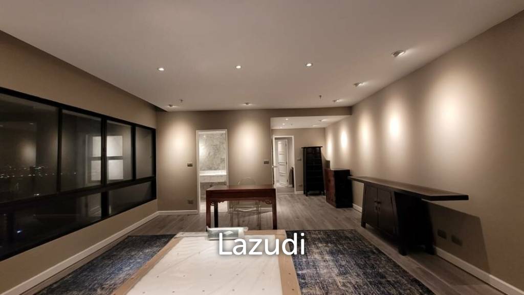 3 beds 252SQ.M Beachfront condo for sale
