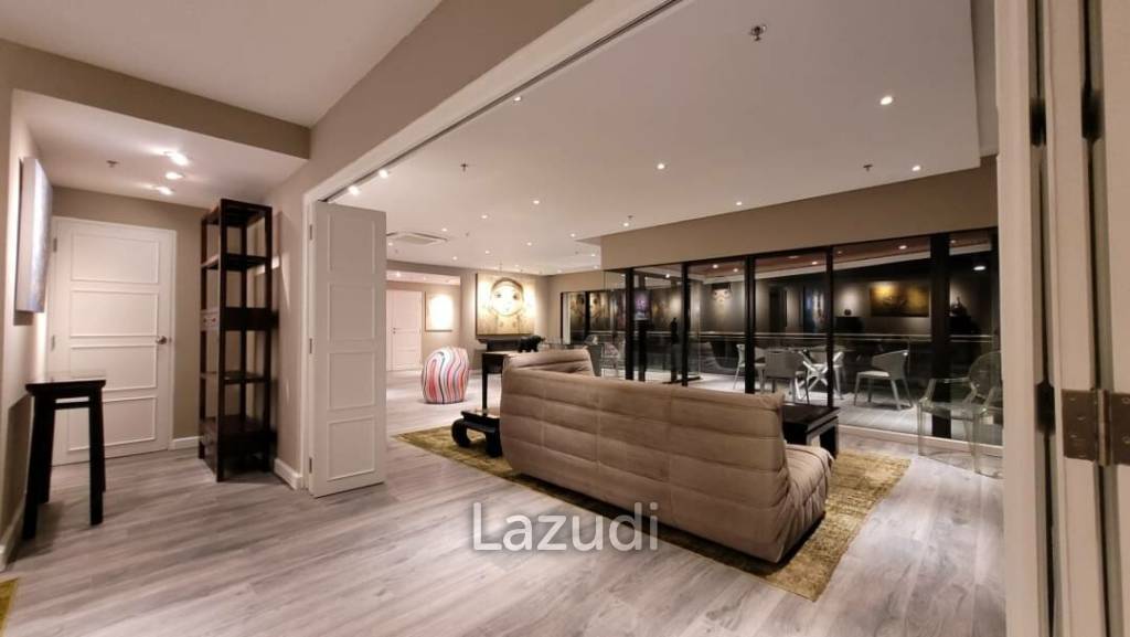 3 beds 252SQ.M Beachfront condo for sale