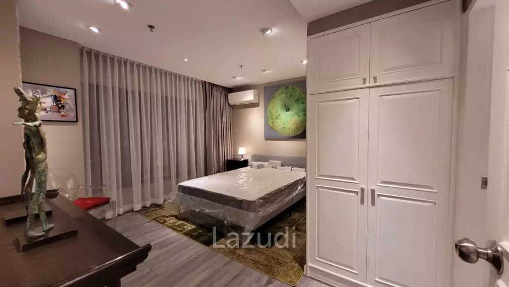 3 beds 252SQ.M Beachfront condo for sale