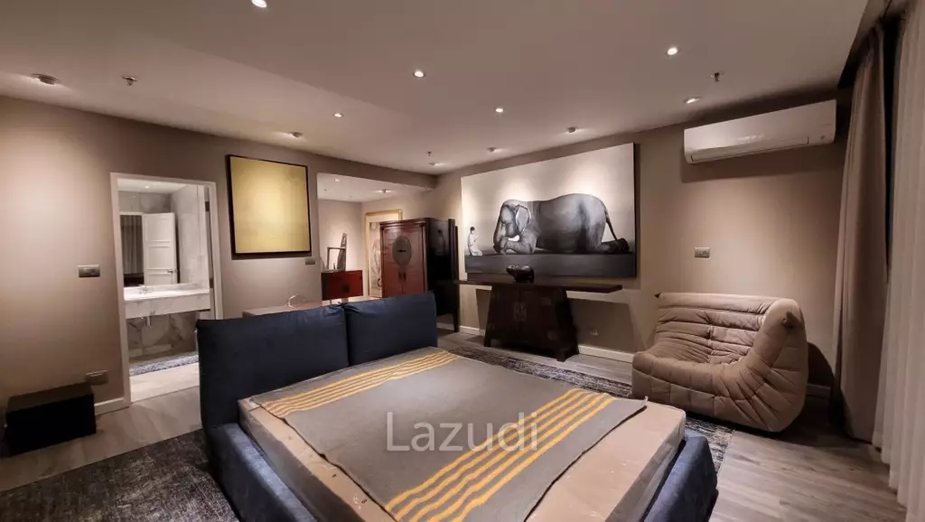 3 beds 252SQ.M Beachfront condo for sale
