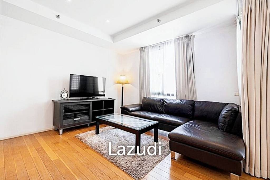 1 Bed 65 SQ.M. The Legend Saladaeng For Rent