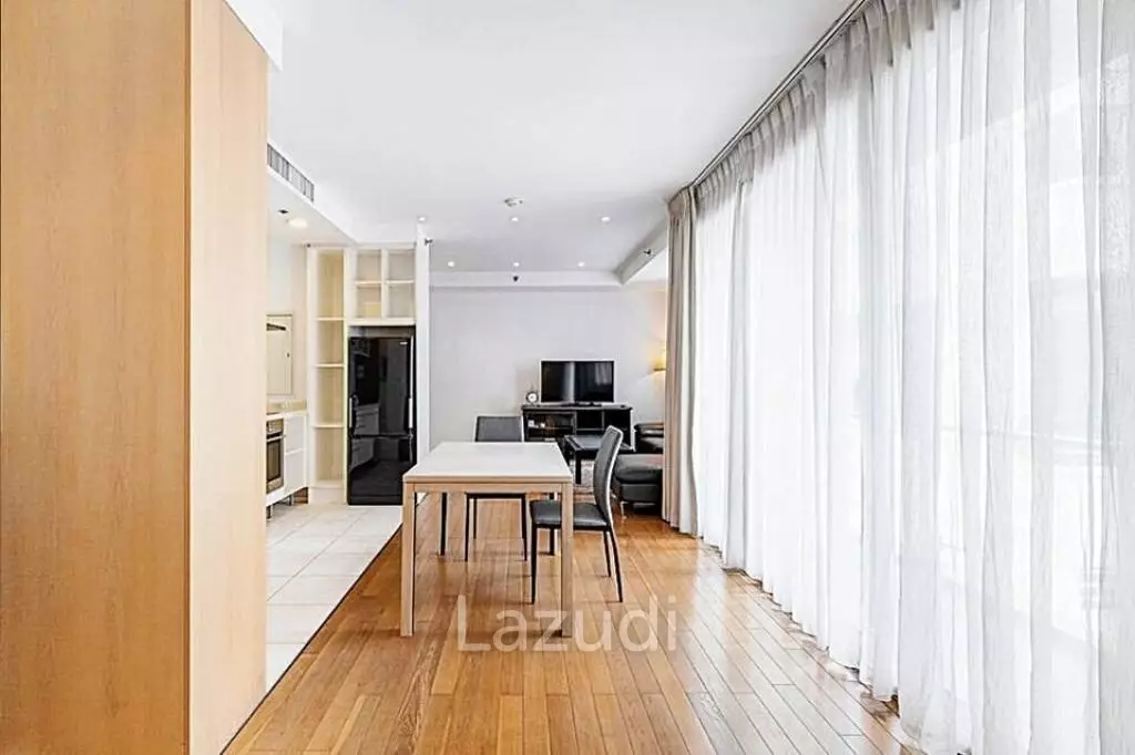 1 Bed 65 SQ.M. The Legend Saladaeng For Rent