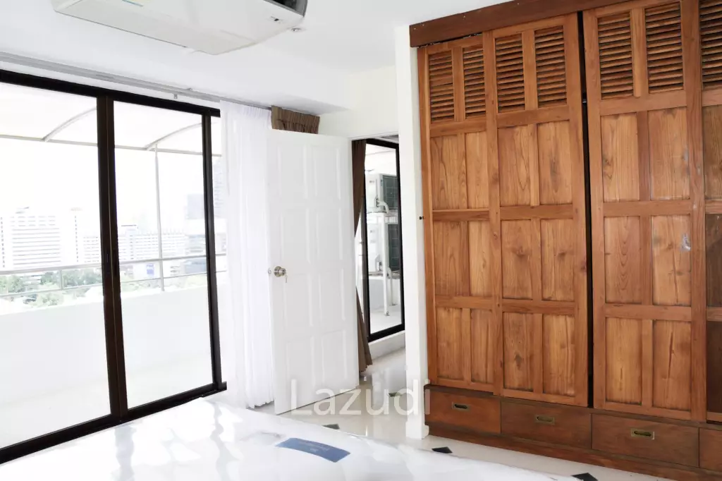 Diamond Tower 2BED 1BATH sqm Fully Furnished 200m. to Chong Nonsi BTS Station