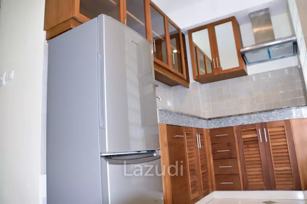 Diamond Tower 2BED 1BATH sqm Fully Furnished 200m. to Chong Nonsi BTS Station