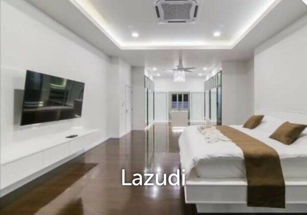 1,128 Sqm 3 Bed 4 Bath Villa For Sale