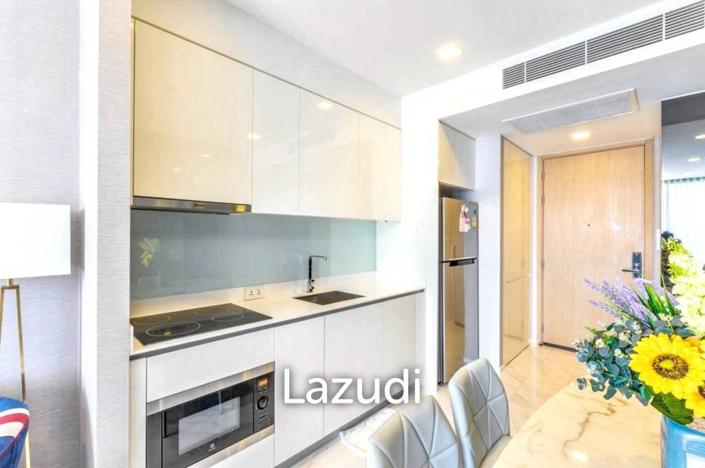 2 Bed 2 Bath 62 SQM Hyde Sukhumvit 11