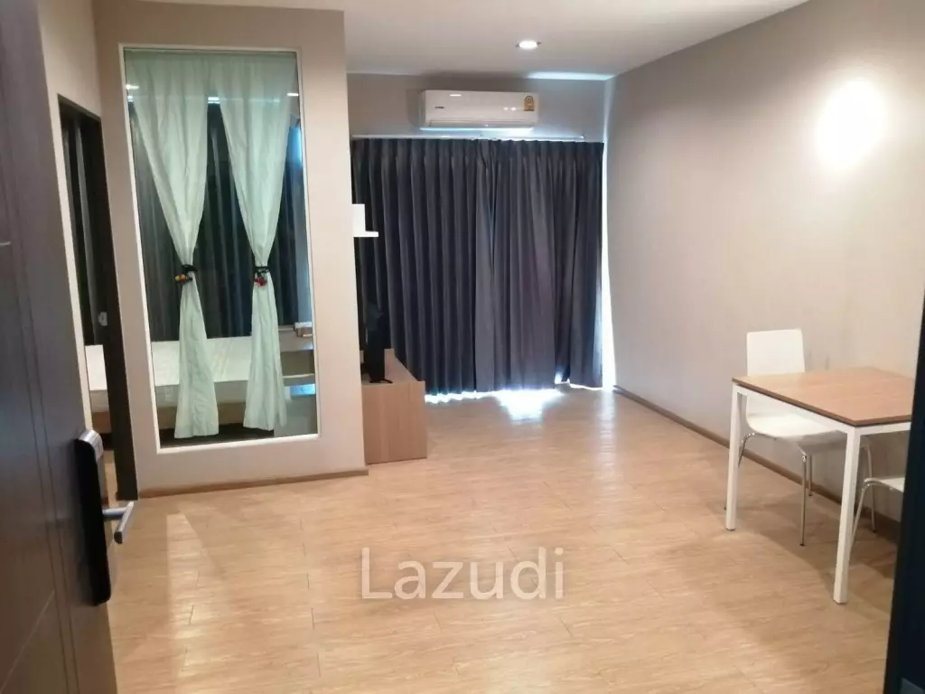 One Plus Business Park 4 Fully-Furnisued 1-BR for SALE