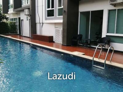One Plus Business Park 4 Fully-Furnisued 1-BR for SALE
