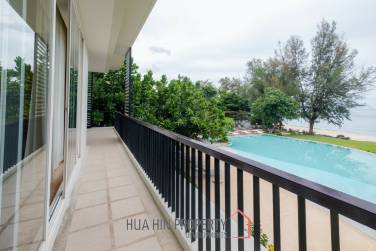 Luxury 3 bed Seaview condo