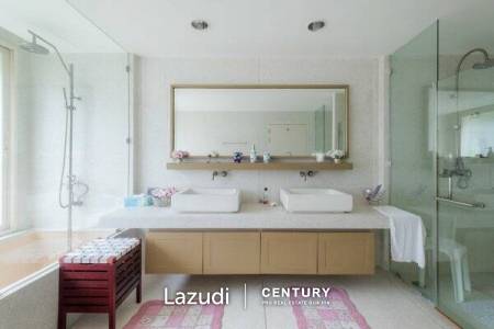 Luxury 3 bed Seaview condo