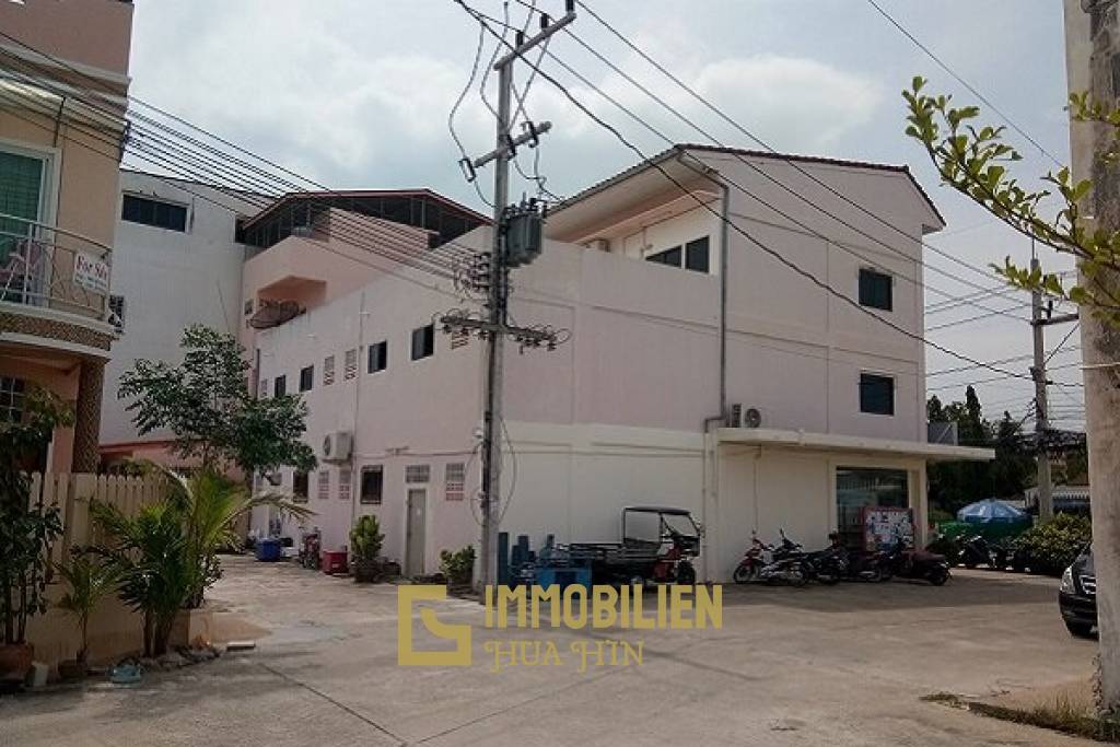 Multi Purpose Building for sale on a Prime Location in Cha-Am