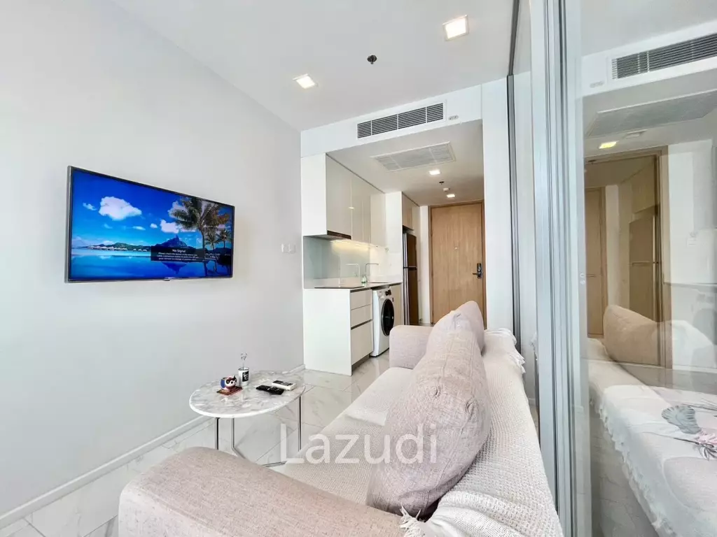 21st Floor 34 sqm 1 Bedroom Condo Hyde Sukhumvit 11 Bangkok
