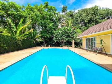 5 Bedroom Pool Villa for Sale at San Phak Wan, Hang Dong