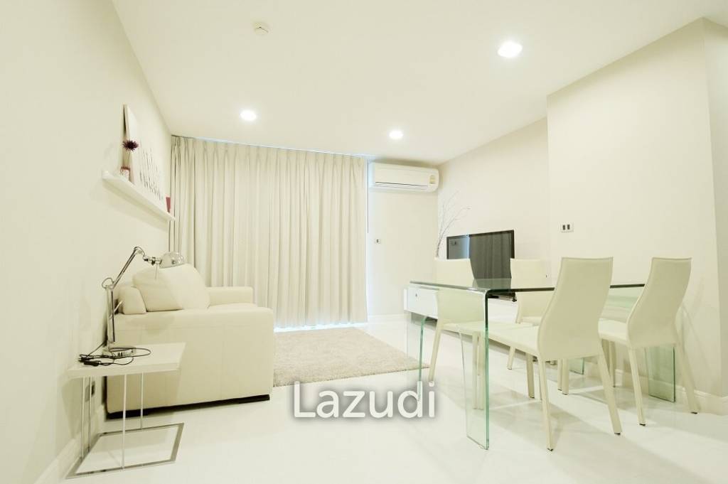 2 Bedroom The Crest Sukhumvit 24 Condominium, Bangkok