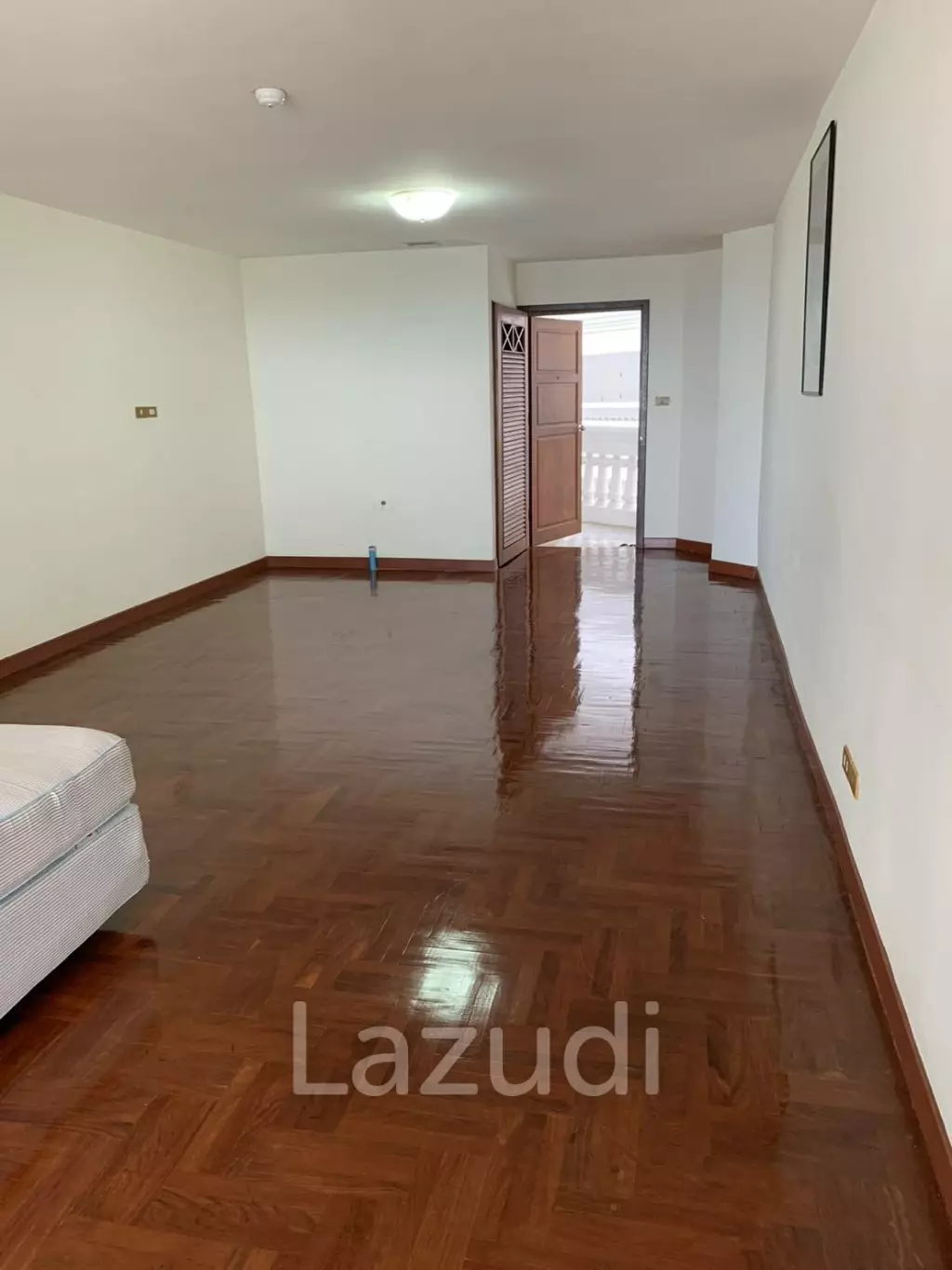 Studio for sale