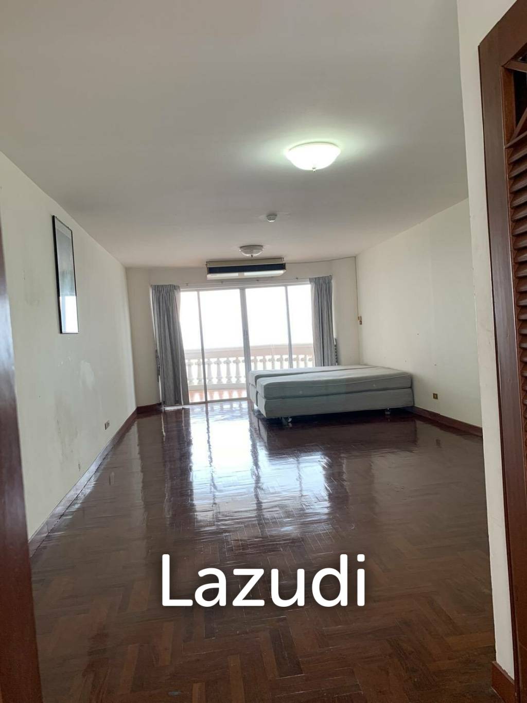 Studio for sale