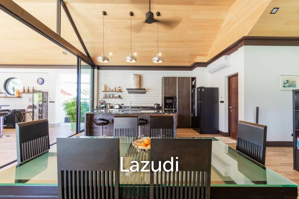 1,600 Sqm 5 Bed 6 Bath Villa For Sale