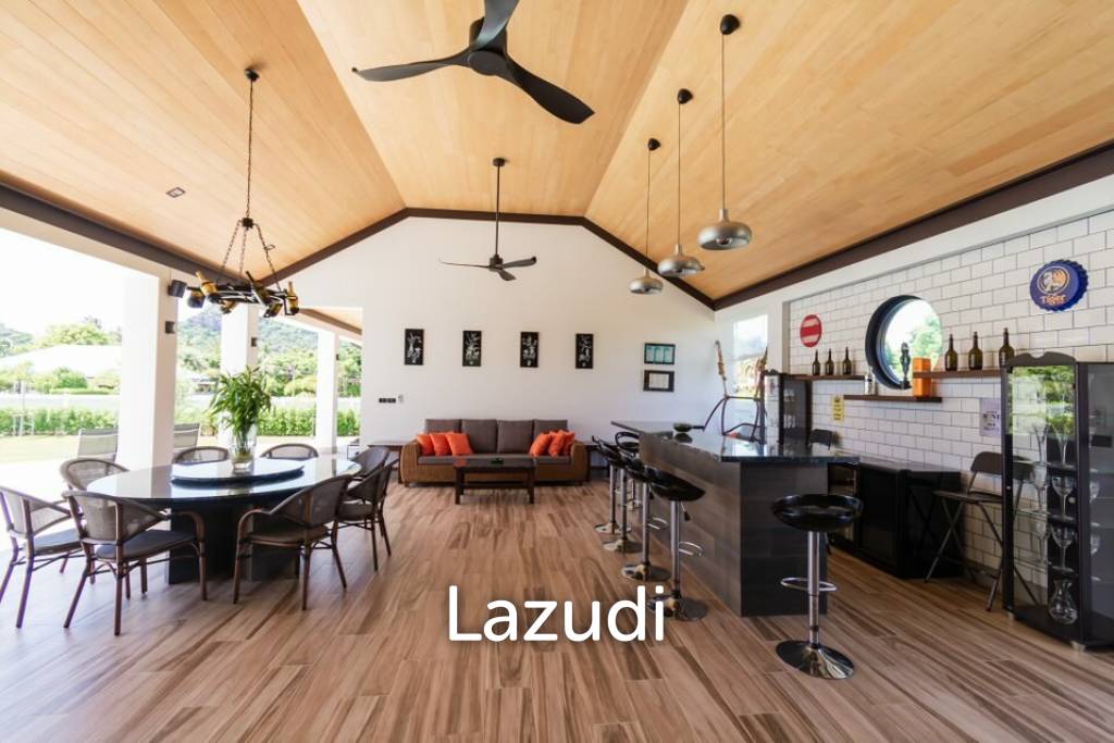 1,600 Sqm 5 Bed 6 Bath Villa For Sale