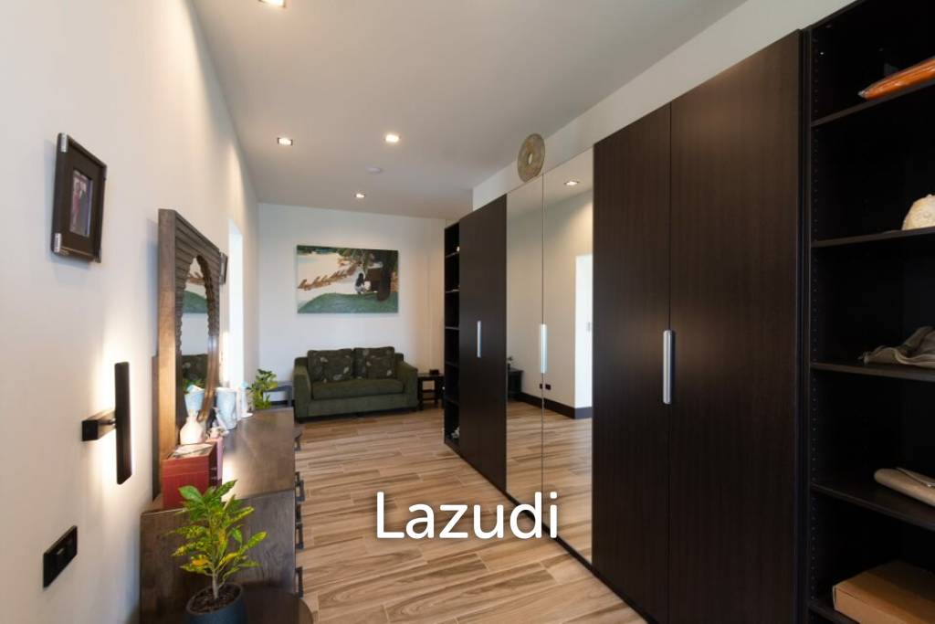 1,600 Sqm 5 Bed 6 Bath Villa For Sale